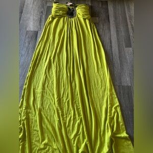 Elegant Lime Green Max dress